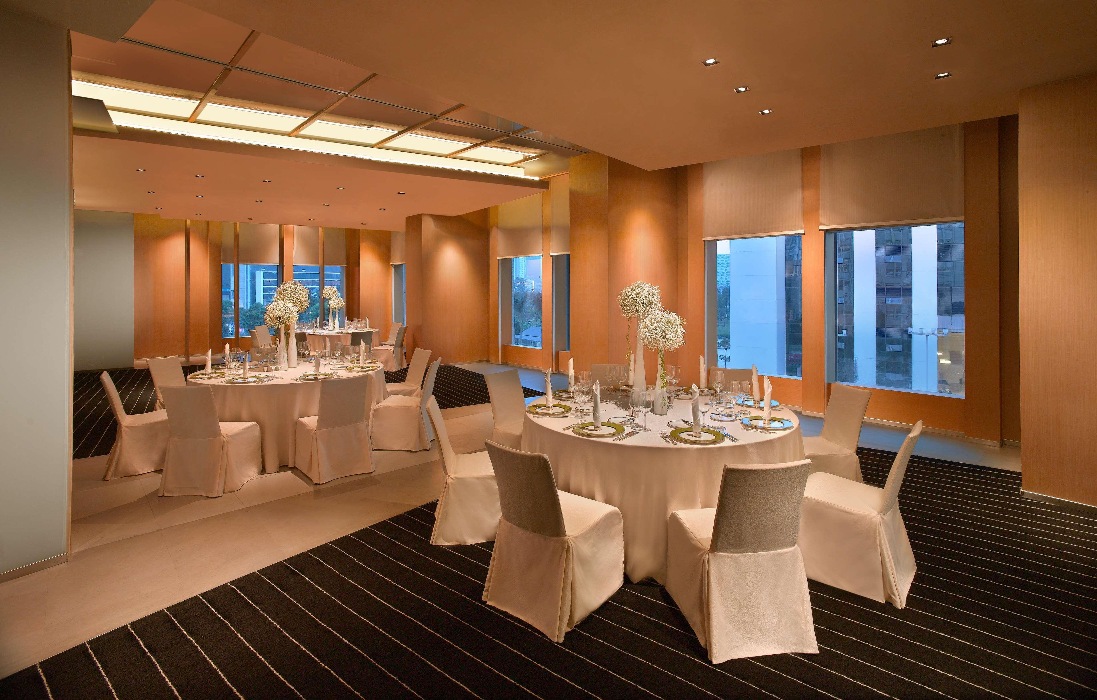 Hotel Grand Hyatt Canton Extérieur photo